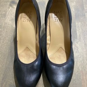 Naturalizer dress shoes